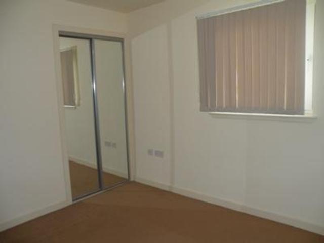  Image of 2 bedroom Flat to rent in Barony Grove Cambuslang Glasgow G72 at Cambuslang Glasgow Glasgow, G72 7EU