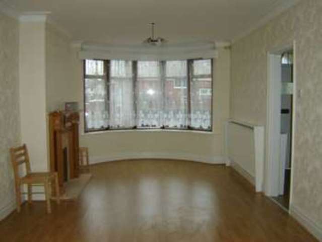  Image of 3 bedroom Semi-Detached house to rent in Basford Road Firswood Manchester M16 at Basford Road  Manchester, M16 0GE