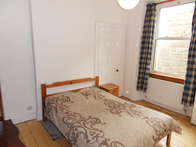  Image of 2 bedroom Flat to rent in Belhaven Terrace Edinburgh EH10 at Morningside Edinburgh Edinburgh, EH10 5HZ