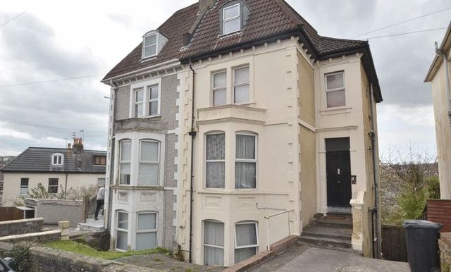  Image of 4 bedroom Semi-Detached house for sale in Belmont Road St. Andrews Bristol BS6 at Belmont Road St. Andrews Bristol, BS6 5AN