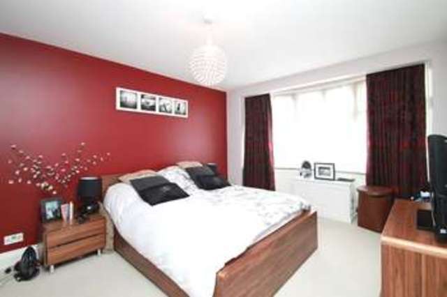  Image of 3 bedroom Semi-Detached house for sale in Beresford Avenue Berrylands Surbiton KT5 at Surbiton Surrey, KT5 9LS