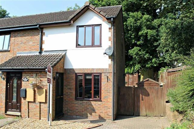  Image of 2 bedroom Detached house to rent in Birchmead Close St. Albans AL3 at ST. ALBANS  ST. ALBANS, AL3 6BS