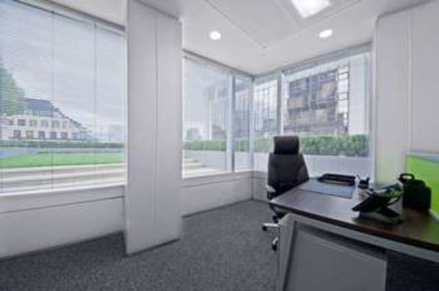  Image of Detached house to rent in Bishopsgate London EC2M at Liverpool Street EC2M London, EC2M 3XD