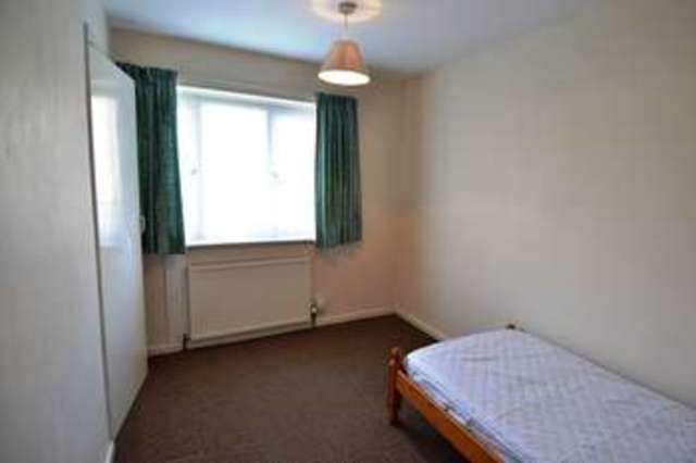  Image of 3 bedroom Terraced house to rent in Black Haynes Road Northfield Birmingham B29 at Black Haynes Road Selly Oak BIRMINGHAM, B29 4QZ
