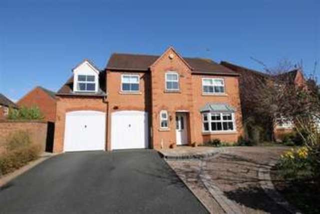  Image of 5 bedroom Detached house for sale in Bolton Avenue Warndon Worcester WR4 at Bolton Ave Berkeley Heywood Worcester, WR4 0ST