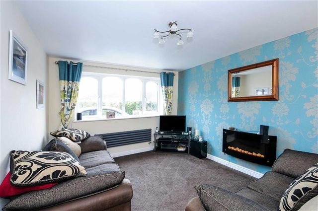  Image of 3 bedroom Property for sale in Bradenham Road Grange Park Swindon SN5 at Bradenham Road Grange Park Grange Park, SN5 6EB