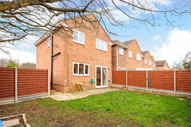  Image of 3 bedroom Property for sale in Bradenham Road Grange Park Swindon SN5 at Bradenham Road Grange Park Grange Park, SN5 6EB