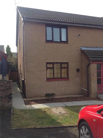  Image of 1 bedroom Flat to rent in Braeside Avenue Largs KA30 at Largs North Ayrshire North Ayrshire, KA30 8HE