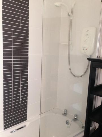  Image of 1 bedroom Flat to rent in Braeside Avenue Largs KA30 at Largs North Ayrshire North Ayrshire, KA30 8HE