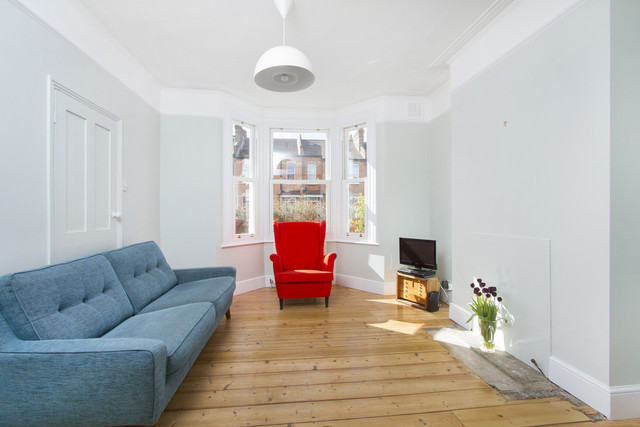  Image of 3 bedroom Terraced house to rent in Braidwood Road London SE6 at Braidwood Road Catford London, SE6 1QU