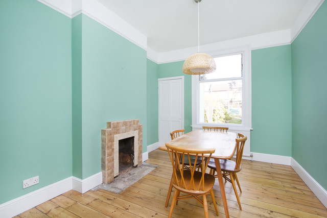  Image of 3 bedroom Terraced house to rent in Braidwood Road London SE6 at Braidwood Road Catford London, SE6 1QU