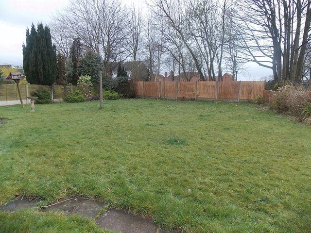  Image of 3 bedroom Terraced house to rent in Brereton Road Willenhall WV12 at Brereton Road  Willenhall, WV12 5LA