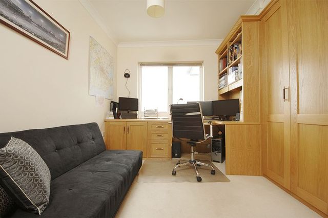  Image of 2 bedroom Property for sale in Bridge Wharf Chertsey KT16 at Isis House Bridge Wharf Chertsey, KT16 8LB