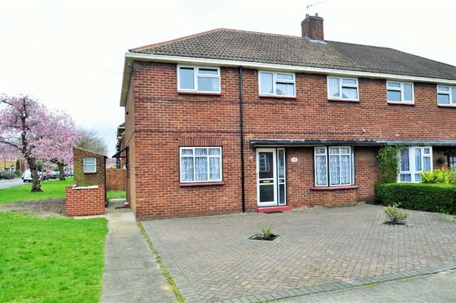  Image of 2 bedroom Maisonette for sale in Bristow Road Bexleyheath DA7 at Bexleyheath Kent Bexleyheath, DA7 4QA