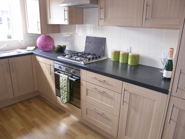  Image of 4 bedroom Terraced house for sale in Palgrave Road Bedford MK42 at Bedfordshire  Bedford, MK42 9EX