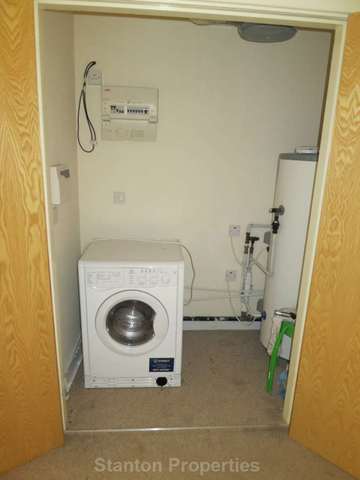  Image of 2 bedroom Apartment to rent in Mill Moor Road Meltham Holmfirth HD9 at Brooklands Court, Mill Moor Road Meltham Holmfirth, HD9 5NF