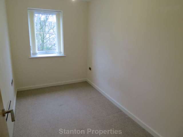  Image of 2 bedroom Apartment to rent in Mill Moor Road Meltham Holmfirth HD9 at Brooklands Court, Mill Moor Road Meltham Holmfirth, HD9 5NF