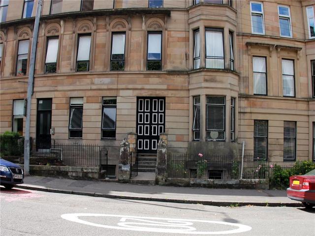  Image of 2 bedroom Flat to rent in Broomhill Terrace Glasgow G11 at Broomhill Glasgow Glasgow, G11 7AG