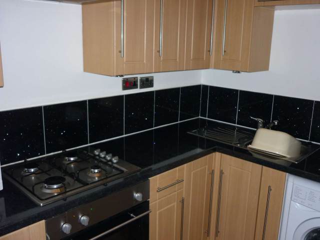  Image of 1 bedroom Flat to rent in Broughton Road Edinburgh EH7 at Canonmills Edinburgh Edinburgh, EH7 4EE