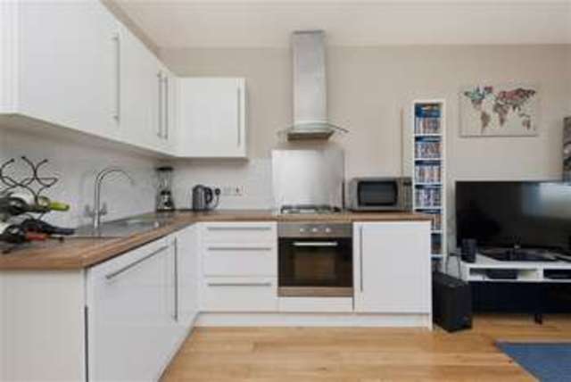  Image of 1 bedroom Flat for sale in Broxholm Road London SE27 at West Norwood, SE27 0BJ