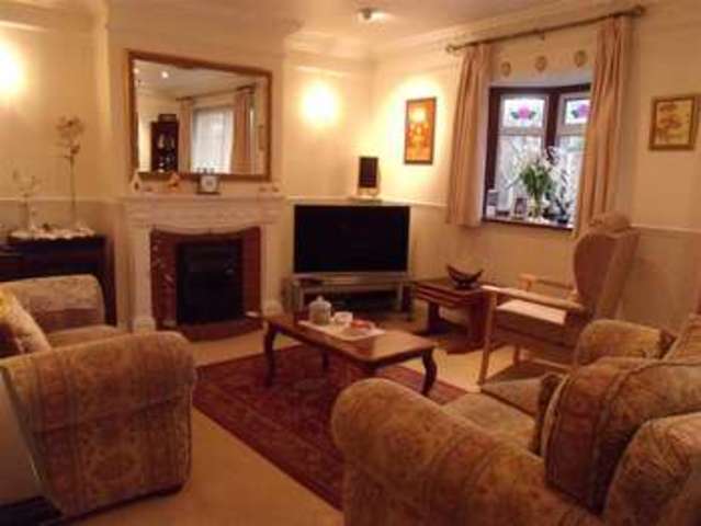  Image of 3 bedroom Bungalow for sale in Bruce Grove Wickford SS11 at Wickford Essex Wickford, SS11 8QH