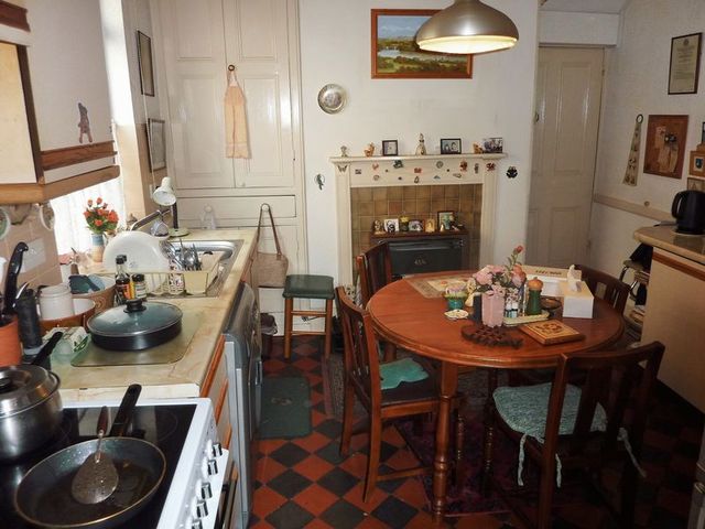  Image of 5 bedroom Terraced house for sale in Bryn Goleu Avenue North Holyhead LL65 at Bryn Goleu Avenue North  Holyhead, LL65 1AD