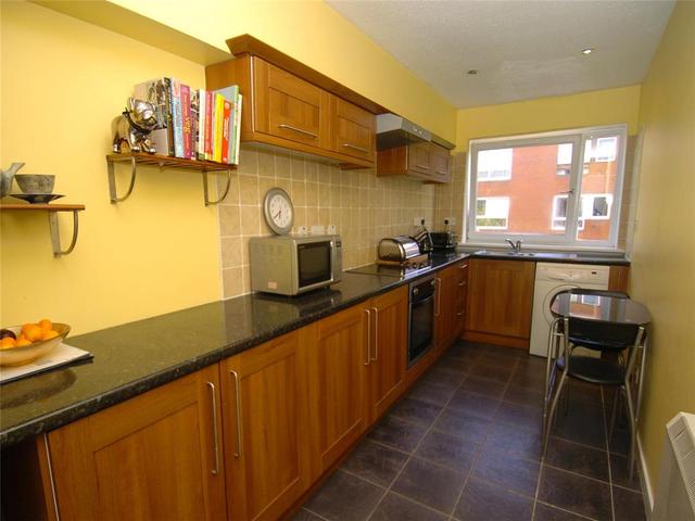  Image of 2 bedroom Flat to rent in Buccleuch Street Glasgow G3 at City Centre Glasgow Glasgow, G3 6NS