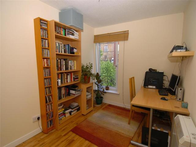  Image of 2 bedroom Flat to rent in Buccleuch Street Glasgow G3 at City Centre Glasgow Glasgow, G3 6NS