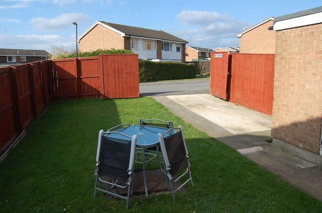  Image of 3 bedroom Detached house for sale in Bullamoor Close Northallerton DL6 at Bullamoor Close  Northallerton, DL6 1HE