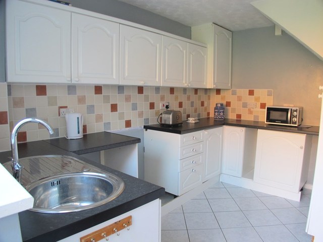  Image of 3 bedroom Detached house for sale in Bullfinch Court Lee-on-the-Solent PO13 at Bullfinch Court  Lee-On-The-Solent, PO13 8LQ