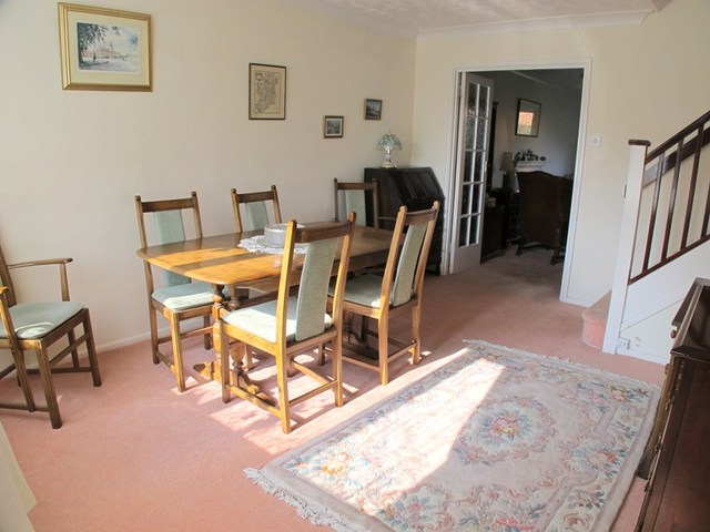  Image of 3 bedroom Detached house for sale in Bullfinch Court Lee-on-the-Solent PO13 at Bullfinch Court  Lee-On-The-Solent, PO13 8LQ