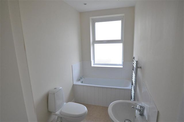  Image of 3 bedroom Property for sale in Bunns Road Worcester WR5 at Bunns Road Worcester Worcester, WR5 3AS