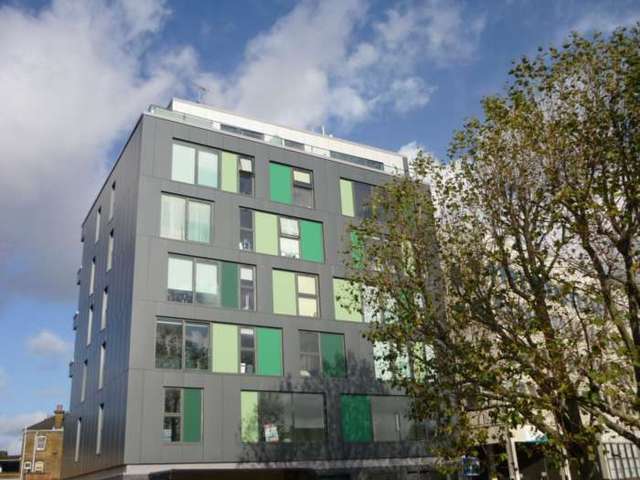  Image of 2 bedroom Apartment to rent in Bunton Street London SE18 at Bunton Street Woolwich London, SE18 6LS
