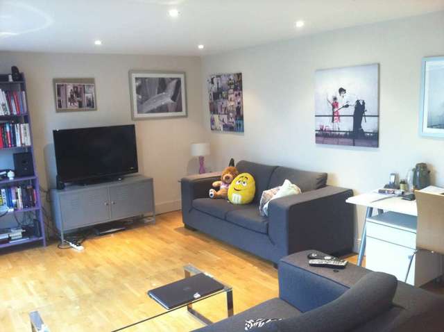  Image of 2 bedroom Apartment to rent in Bunton Street London SE18 at Bunton Street Woolwich London, SE18 6LS