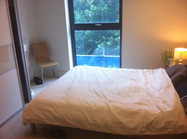  Image of 2 bedroom Apartment to rent in Bunton Street London SE18 at Bunton Street Woolwich London, SE18 6LS