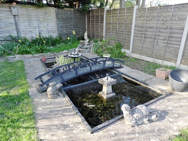 Image of 3 bedroom End of Terrace for sale in Bursledon Place Waterlooville PO7 at Bursledon Place Purbrook Waterlooville, PO7 5NL