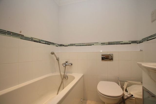  Image of 3 bedroom Terraced house for sale in Bushnell Place Maidenhead SL6 at Bushnell Place  Maidenhead, SL6 5FD