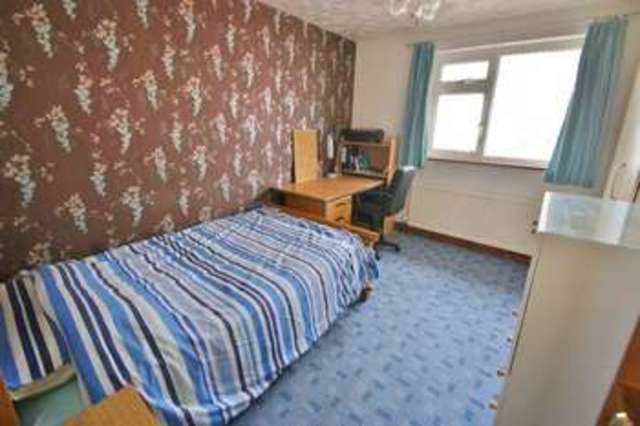  Image of 3 bedroom Semi-Detached house for sale in Calthorpe Road Norwich NR5 at Norwich Bowthorpe, NR5 8RN