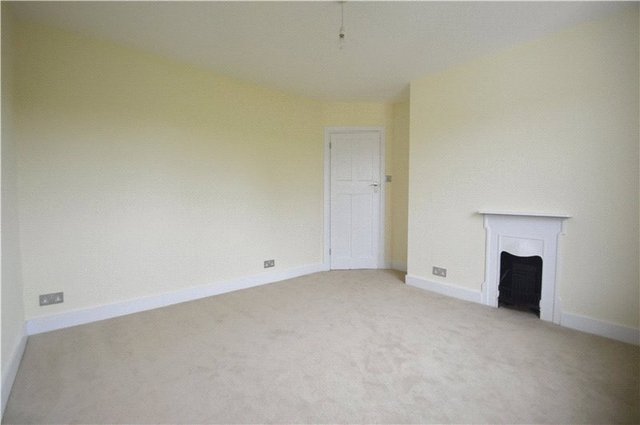  Image of 3 bedroom Semi-Detached house for sale in Cannon Court Road Maidenhead SL6 at Maidenhead Berkshire Furze Platt, SL6 7QP