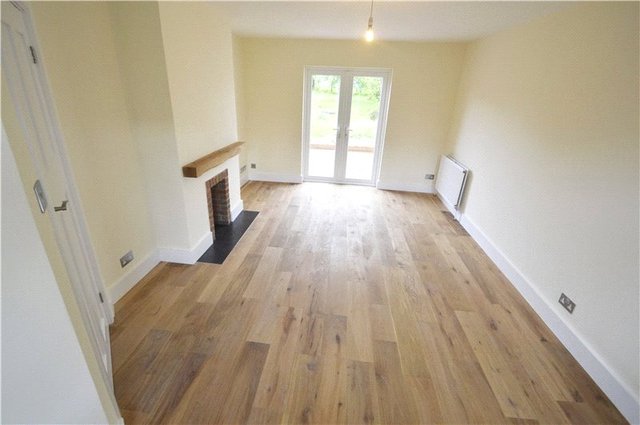  Image of 3 bedroom Semi-Detached house for sale in Cannon Court Road Maidenhead SL6 at Maidenhead Berkshire Furze Platt, SL6 7QP