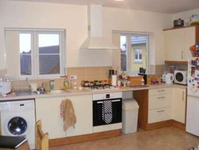  Image of 2 bedroom Flat to rent in Careys Way Weston-super-Mare BS24 at Weston Village Weston-super-Mare Locking, BS24 7HH