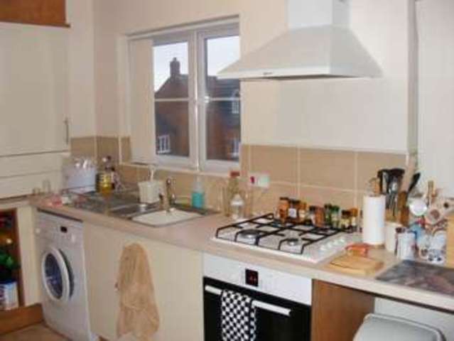  Image of 2 bedroom Flat to rent in Careys Way Weston-super-Mare BS24 at Weston Village Weston-super-Mare Locking, BS24 7HH