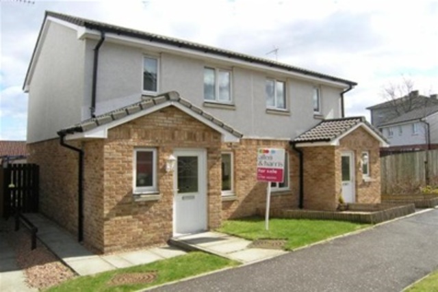  Image of 2 bedroom Semi-Detached house to rent in Carronbank Crescent Denny FK6 at Denny Falkirk Falkirk, FK6 6JF