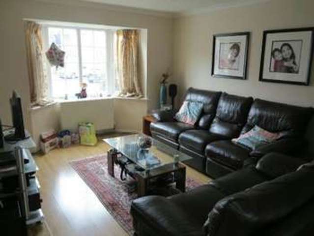  Image of 3 bedroom Detached house to rent in Cassia Drive Earley Reading RG6 at Cassia Drive  Reading, RG6 5YH