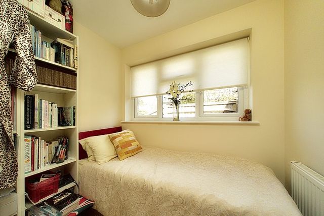  Image of 4 bedroom Detached house for sale in Cedar Drive Chichester PO19 at Cedar Drive  Chichester, PO19 3EL