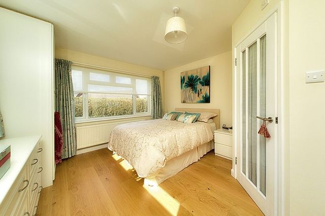  Image of 4 bedroom Detached house for sale in Cedar Drive Chichester PO19 at Cedar Drive  Chichester, PO19 3EL