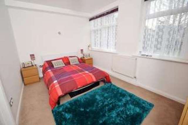  Image of 2 bedroom Flat to rent in Sycamore Avenue Chandler