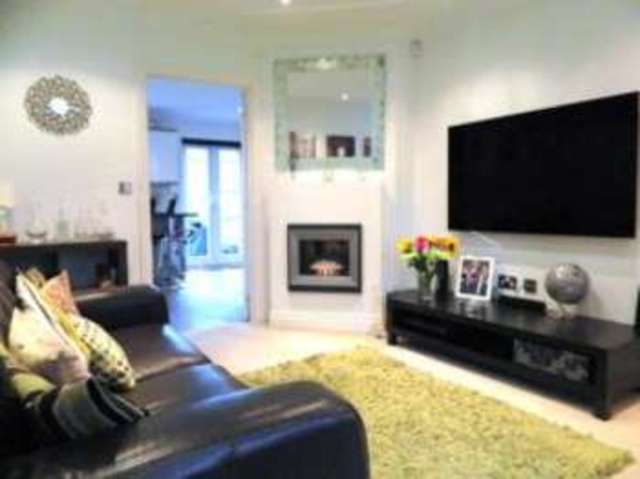  Image of 4 bedroom End of Terrace for sale in Chandley Wharf Warwick CV34 at Warwick Warwickshire Warwick, CV34 5EG