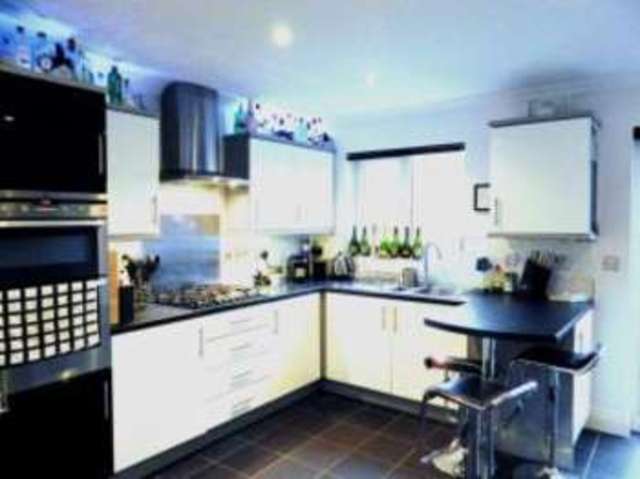  Image of 4 bedroom End of Terrace for sale in Chandley Wharf Warwick CV34 at Warwick Warwickshire Warwick, CV34 5EG