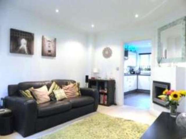  Image of 4 bedroom End of Terrace for sale in Chandley Wharf Warwick CV34 at Warwick Warwickshire Warwick, CV34 5EG